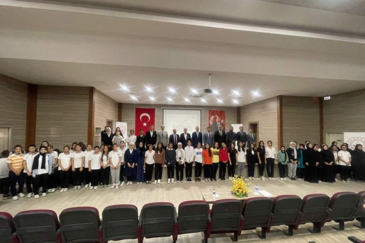 Nizip'te "Vatan ve Kahramanlık Buluşmaları" Etkinliği