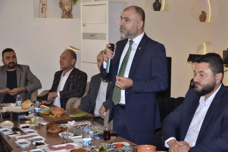 Ak Parti Nizip Teşkilatı, Basın Mensupları ile Kahvaltıda Bir Araya Geldi Ak Parti Nizip Teşkilatı, Basın Mensupları ile Kahvaltıda Bir Araya Geldi