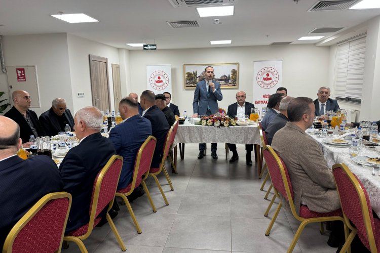 Nizip Kaymakamlığı, Hayırseverleri İftar Yemeğinde Buluşturdu Nizip Kaymakamlığı, Hayırseverleri İftar Yemeğinde Buluşturdu