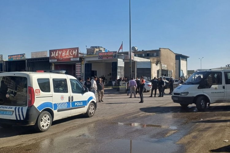 Nizip Sanayi Sitesinde Silahlı Kavga: İki Kardeş Yaralandı Nizip Sanayi Sitesinde Silahlı Kavga: İki Kardeş Yaralandı