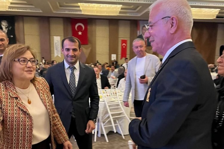 Gaziantep Büyükşehir Belediyesi’nden Muhtarlara Konut Müjdesi: Protokol Gaziantep’te Gaziantep Büyükşehir Belediyesi’nden Muhtarlara Konut Müjdesi: Protokol Gaziantep’te