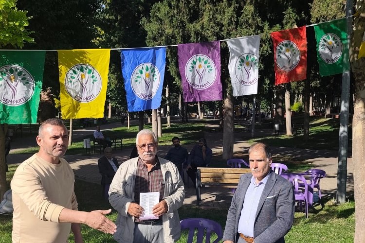 DEM Parti Nizip’te “Barış İstiyoruz” Kampanyası Başlatıldı DEM Parti Nizip’te “Barış İstiyoruz” Kampanyası Başlatıldı