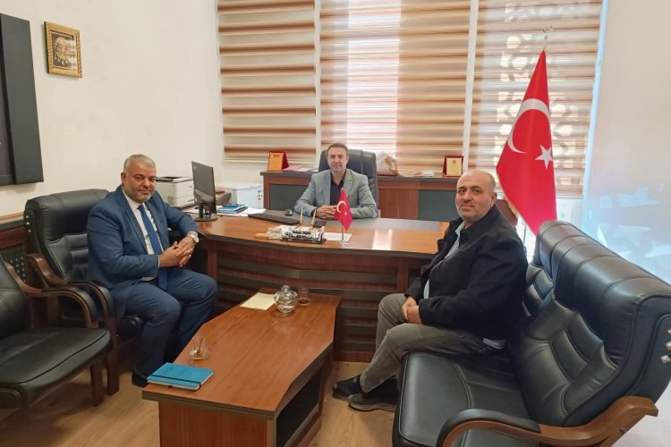 Nizip Radyo Televizyon’dan Sosyal Yardımlaşma Vakfı Müdürü Yahya Söğüt’e Ziyaret Nizip Radyo Televizyon’dan Sosyal Yardımlaşma Vakfı Müdürü Yahya Söğüt’e Ziyaret