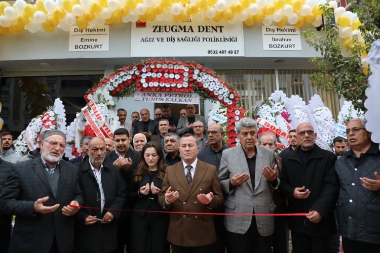 Zeugma Dent Ağız ve Diş Sağlığı Merkezi Nizip’te Hizmete Açıldı Zeugma Dent Ağız ve Diş Sağlığı Merkezi Nizip’te Hizmete Açıldı