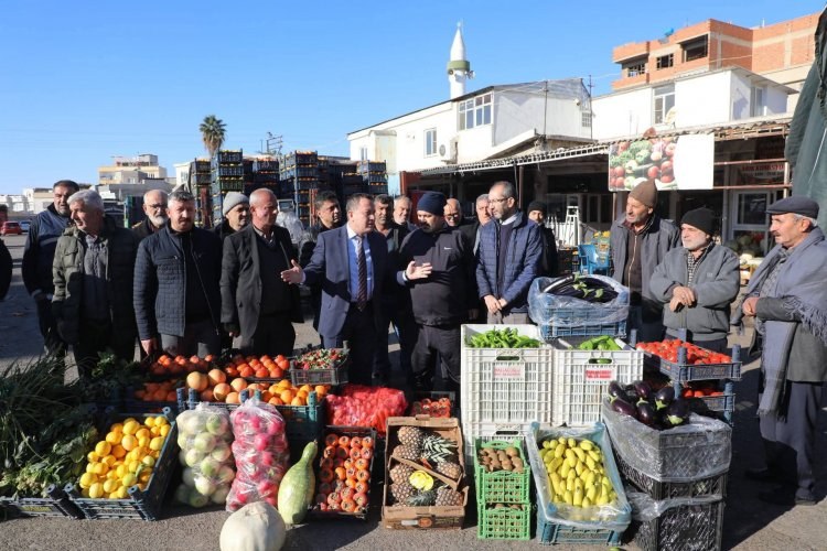 Başkan Doğan, Sebze Hali Esnafı'nın sorunlarını dinledi Başkan Doğan, Sebze Hali Esnafı'nın sorunlarını dinledi