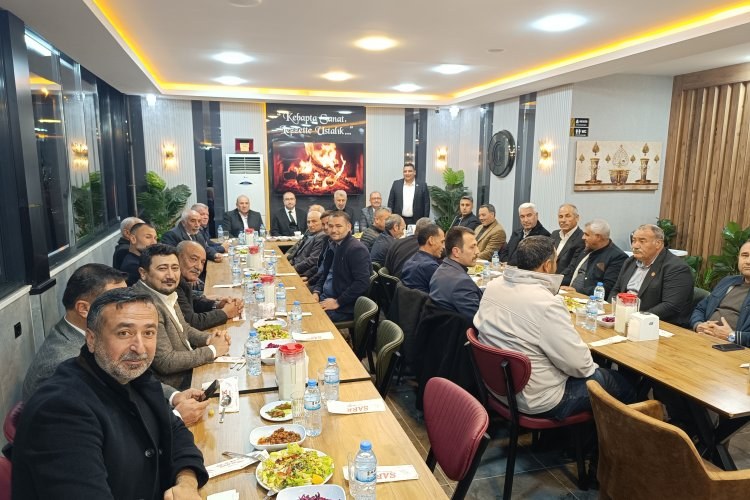 Karkamış’ta Muhtarlar ve Protokol Aynı Sofrada Buluştu