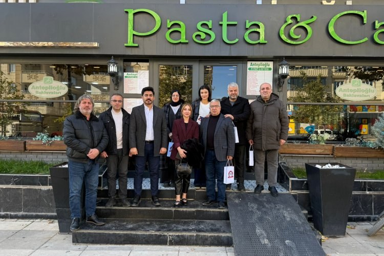 Nizip TAK Okulları Basın Mensuplarıyla Kahvaltıda Buluştu Nizip TAK Okulları Basın Mensuplarıyla Kahvaltıda Buluştu