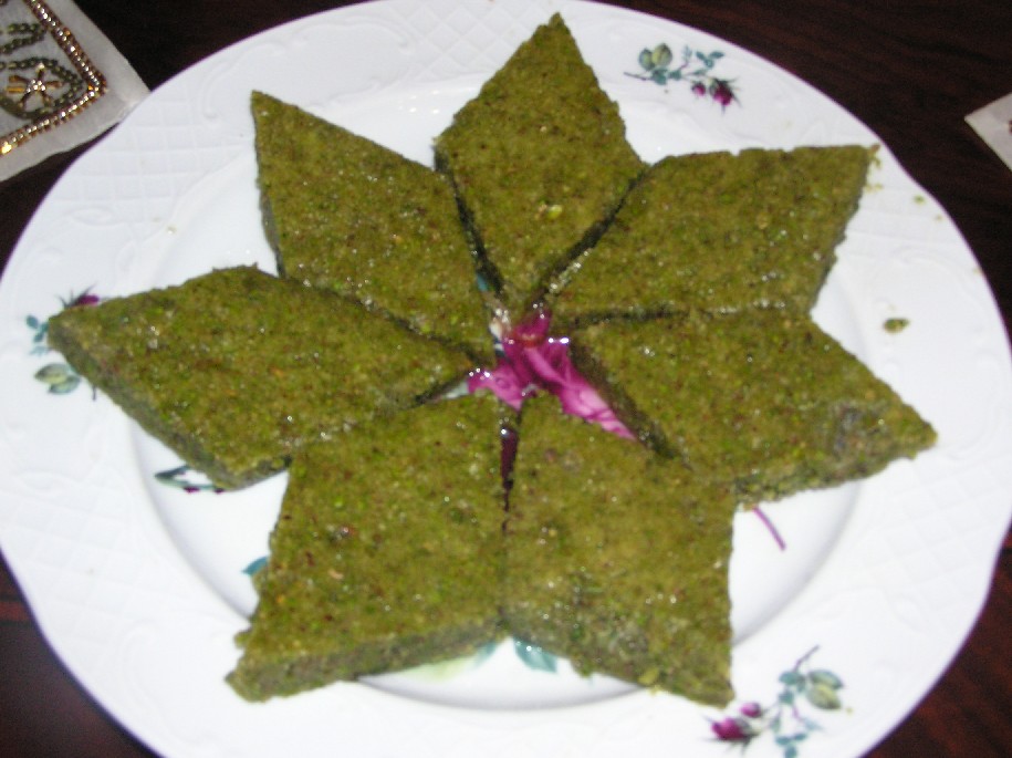 Yöresel Tatlılarımız (Gözde Pastanesi)