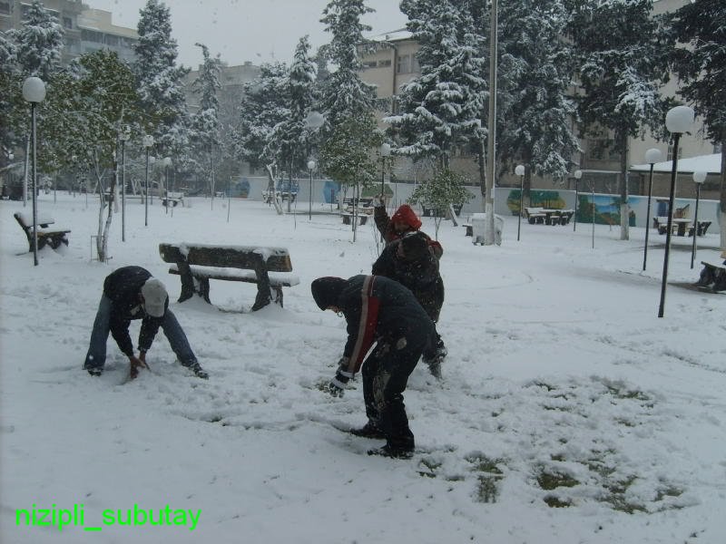 Dün Yine Kar Yağdı...