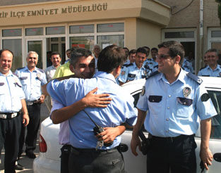 Hayri Ceylan veda etti Hayri Ceylan veda etti