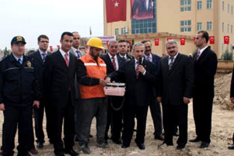 Ticaret Borsası Lisesi'nin temeli atıldı