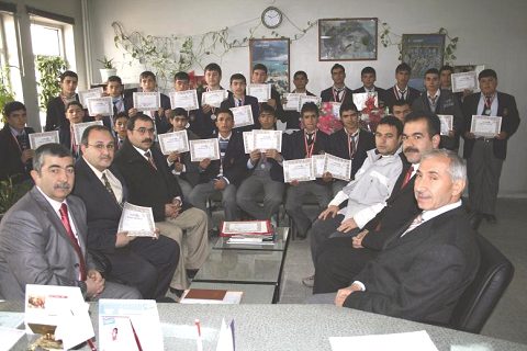Güreşçiler Ödüllendirildi