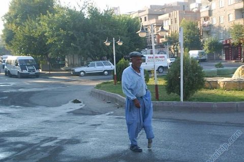 Nizip'in Meşhur Simsarı Durmuş Emmi Anısına