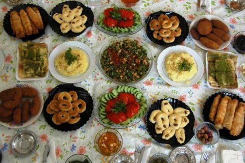 Bu Toprak Üzerine Yazmak