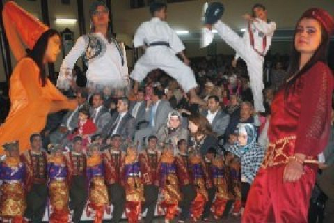 "hem'den nizip'lilere muhteşem bir gece