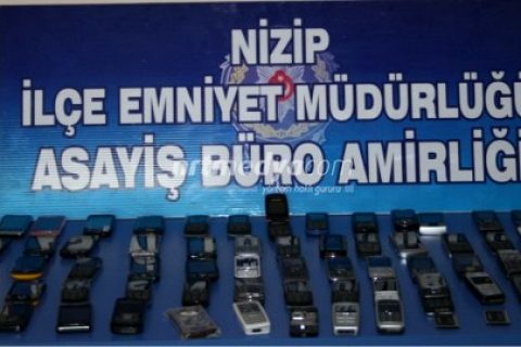 Nizip'te Cep Telefonu Hırsızlığına Suçüstü