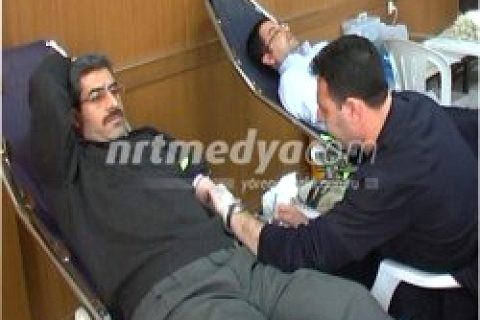 Nizip Belediyesi Personelleri Kan Verdi