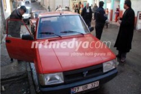 Çalıntı Otomobil Terk Edilmiş Bulundu