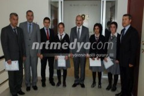 Masa Tenisinde İl İkinciliği Nizip'in
