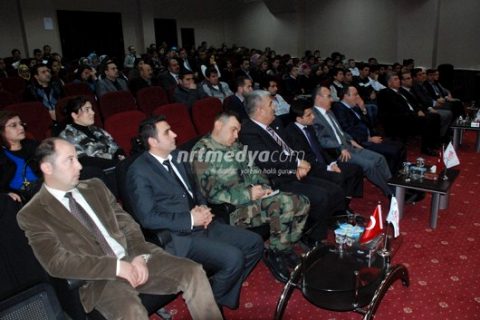 "Eğitim mi, Eritim mi" Konulu Seminer