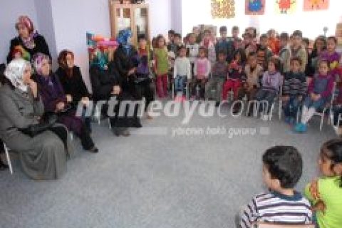 Miniklerin "Kardeş Sınıf" Dayanışması