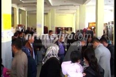 "Kapatıyoruz" Açılışında İzdiham Yaşandı