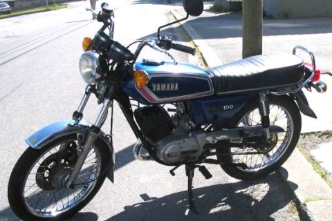 Yamaha 100lk  Motor
