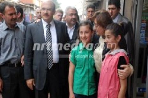 Ak parti milletvekili ve adaylarının nizip ziyaretigaziantep ...