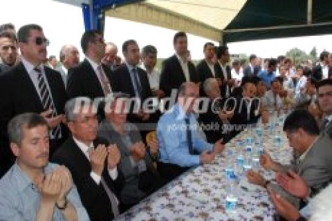 Hüseyin Çelik, "Barış Yemeği"Ne Katıldı