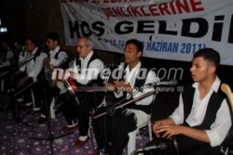 Nizip Halkı  "Sıra Gecesi" ile Coştu