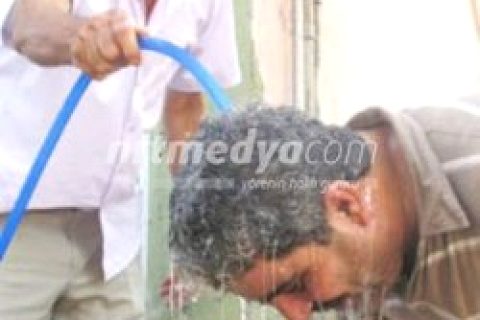 Nizip'teki Sıcak Hava Bunalttı