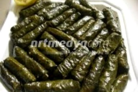 Nizip\'te Dolma Ve Sarma Geleneği