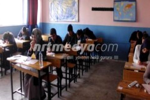 Video:   NİZİP'TE YGS SINAVI