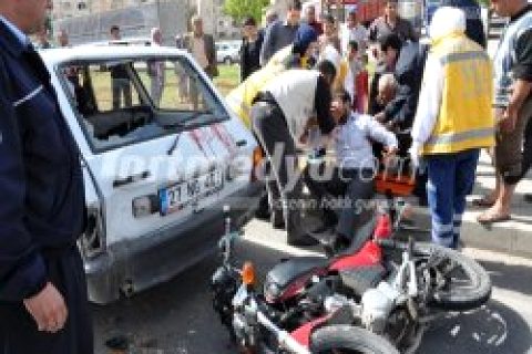Nizip'te Trafik Kazası: 1 Yaralı