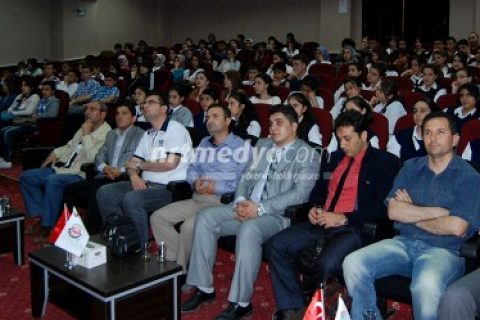 Video:   ÖĞRENCİLERE "ÇOCUK SAĞLIĞI" KONULU KONFERANS