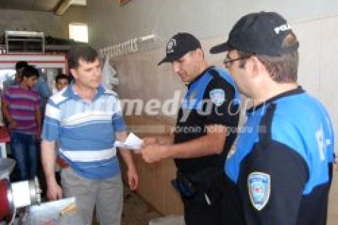 Polis el ilanı ile vatandaşı bilgilendirdi