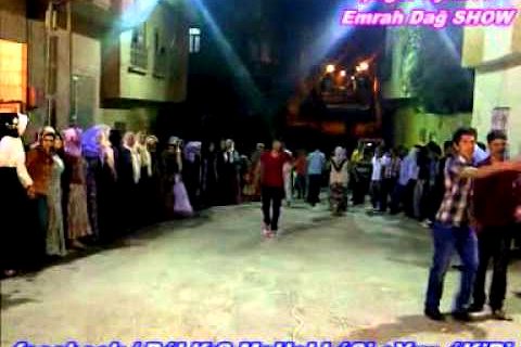 Video: Nizip' in Çılgın Oyuncusu Emrah Show