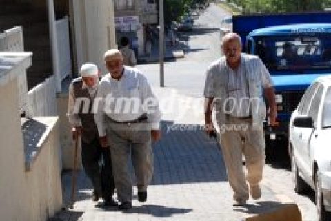 Polis Dilenci Avına Çıktı