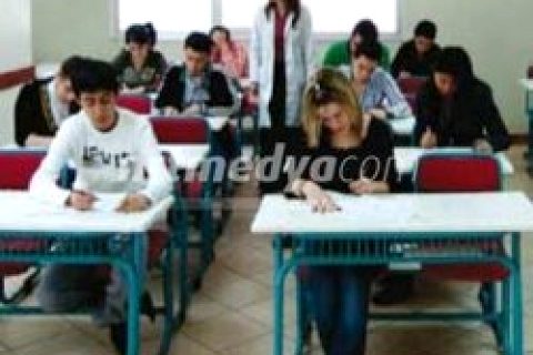 Halk Dershanelerin Kaldırılmasına Destek Veriyor