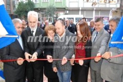 İlkay Eczanesi Hizmete Girdi