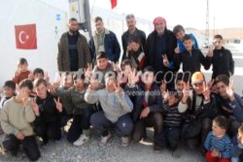 Suriyeliler Erdoğan'ı Bekliyor