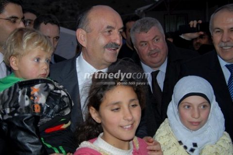 Sağlık bakanı nizip çadır kentte