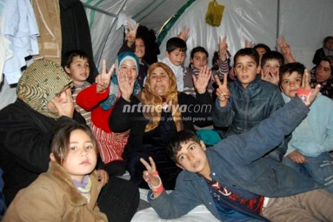 ''suriyeli annenin gözyaşları''