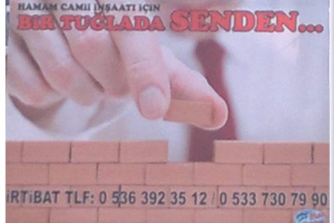 Hamam Camiisi Yardım Bekliyor.