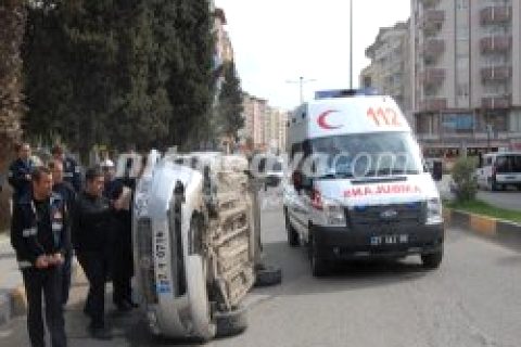 Nizip'te Trafik Kazası: 1 Yaralı