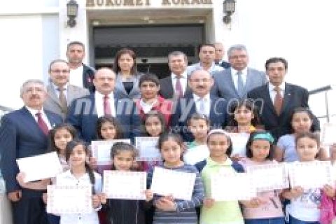 Nizip İmam Hatip'in "Türkiye Şampiyonluğu" Gururu