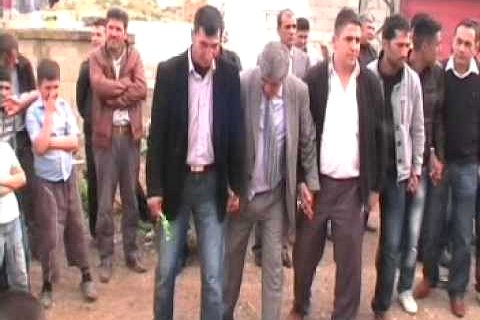 Video: NİZİP MÜSLÜM SONER İN DÜĞÜN VE YATAK TÖRENİ
