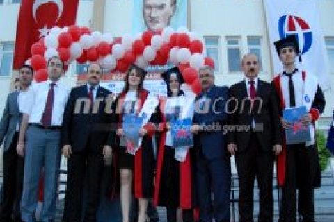 Nizip Meslek Yüksek Okulu'nda Mezuniyet Töreni