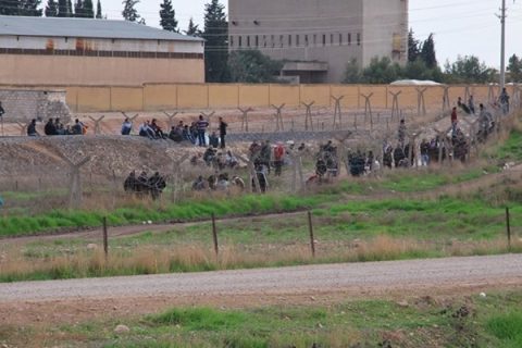Karkamış'ta Mermi İsabet Eden Onlarca kişi Yaralandı