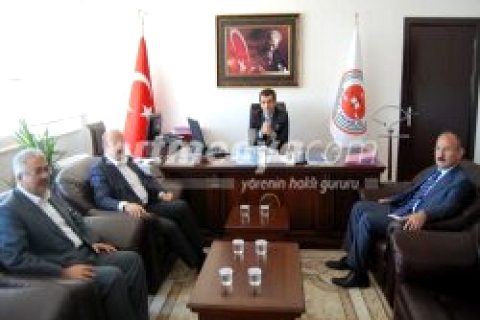 Milletvekili Sarı Adliyeyi Ziyaret Etti